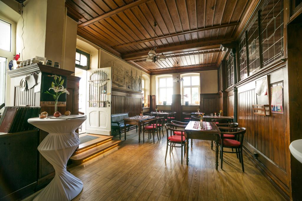 Hotel & Restaurant "Deutscher Kaiser" Perleberg Dış mekan fotoğraf